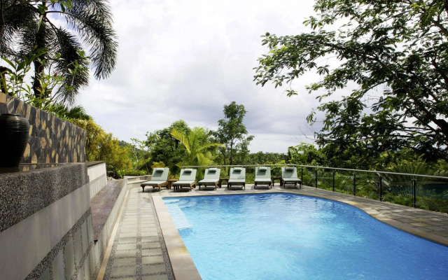 Thara Bayview Villa
