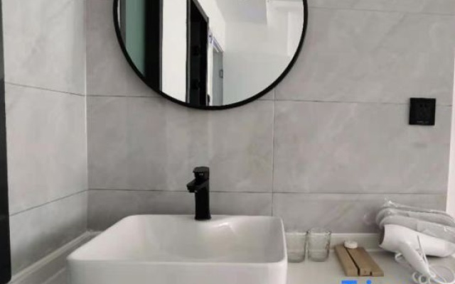 Time Slow Travel Homestay (Wanda Plaza Xiangya First Affiliated Hospital) – Bathroom – Changsha