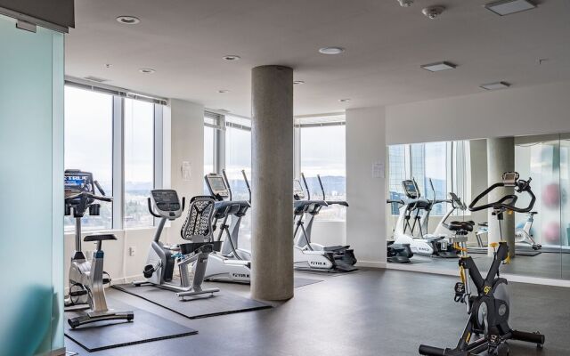 Sophari Bellevue Tower Apts