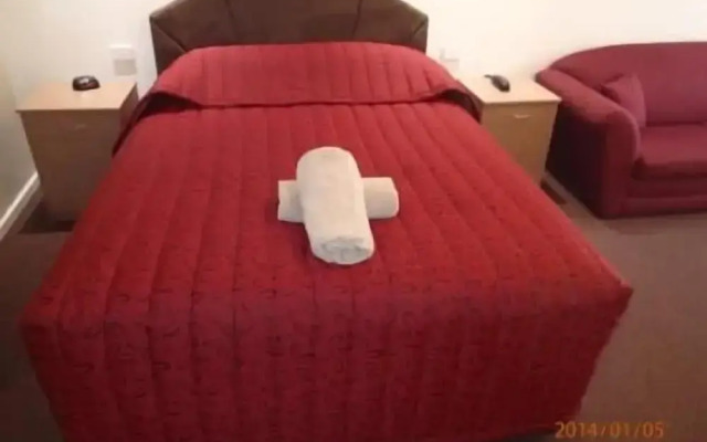 Augusta Courtyard Motel