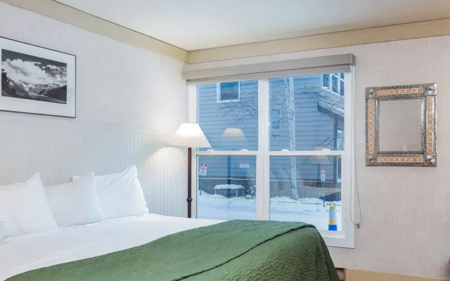 Mountainside Inn 202 1 Bedroom Hotel Room by Alpine Lodging Telluride