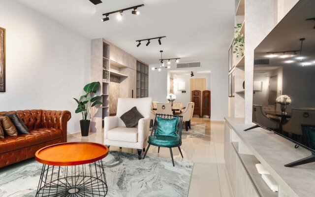 Legasi Kampung Bharu Guesthouse