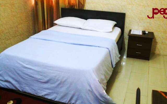 Ojays Guest House