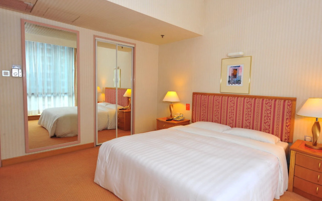 Grand Plaza