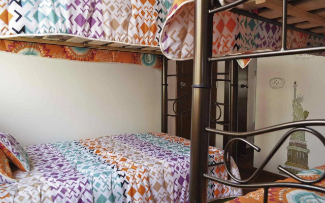Urbana Hostel