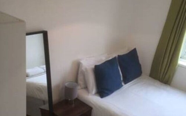 Guesthouse Stepney Green