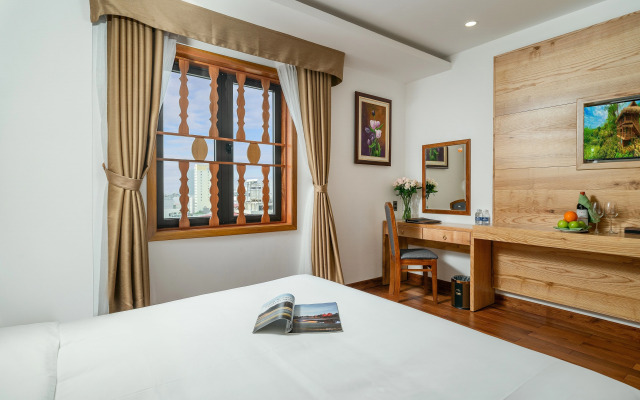 Sunny Ocean Hotel & Spa