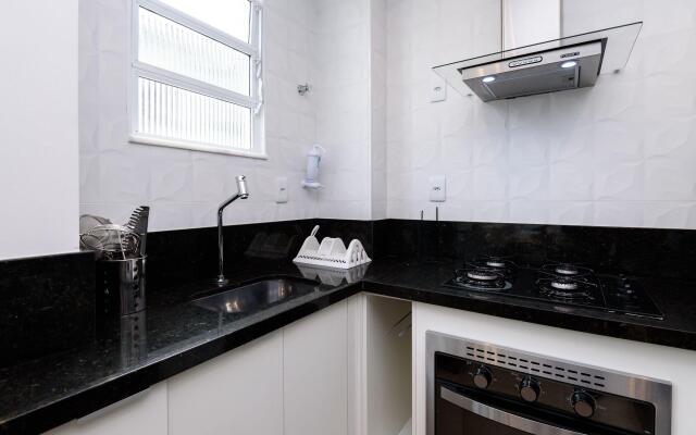 Moderno Quarto & Sala em Copacabana | MFB 76/203