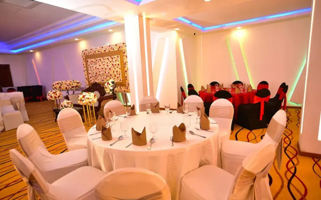 OYO 456 Owinmo Hotel & Reception Hall