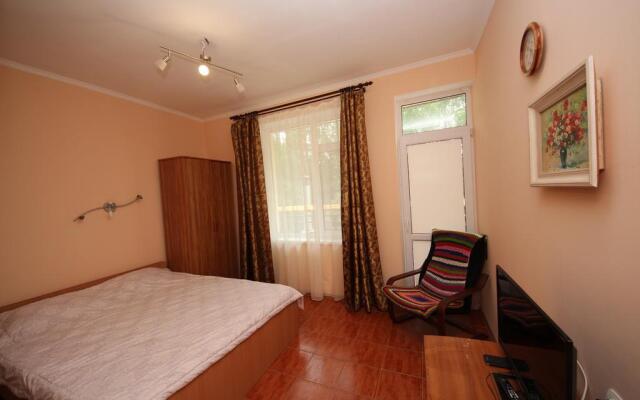 Gostevoy Dom Zolotoy Yakor