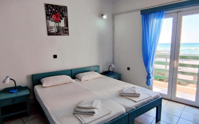 Fouli Studios & Apartments
