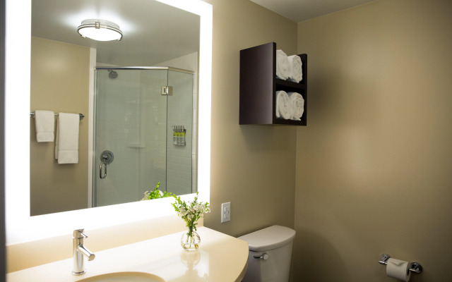 Staybridge Suites Seattle - South Lake Union by IHG