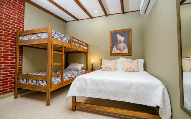 Scalea Di Mare Boutique Hotel - Hostel