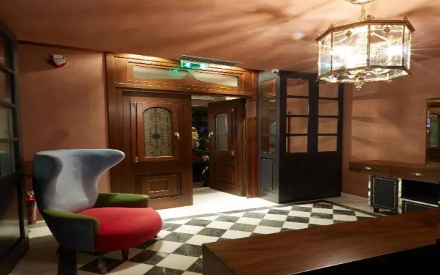 Veritas Boutique Art Hotel