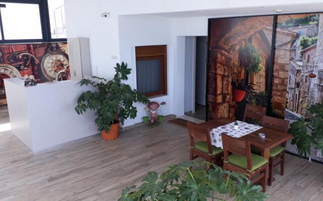 Yakamoz Otel