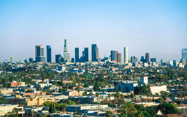 Hollywood Panorama Suites