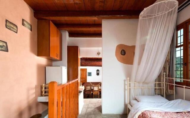 The Traditional Homes of Crete - Almond Tree Villas