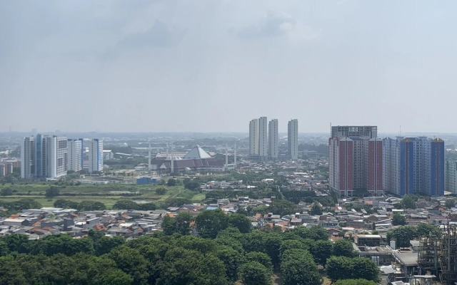 Modern and Stylish Studio at West Vista Apartment