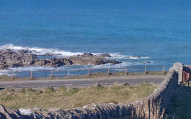 Aberdeen Lighthouse Cottages