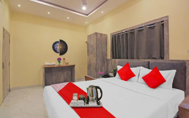 OYO 70200 Avenue Inn