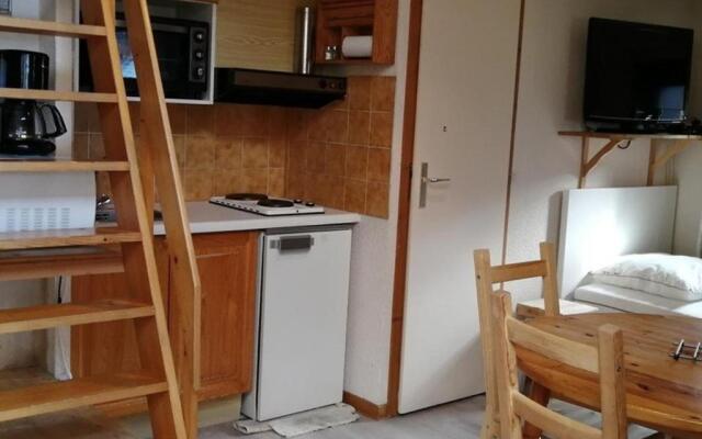 Appartement Saint-Jean-d'Aulps, 1 pièce, 6 personnes - FR-1-573-26