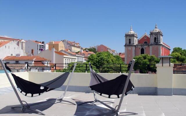 Lisbon Inside Connect — Lapa Apartments