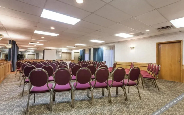 Ramada Coquitlam