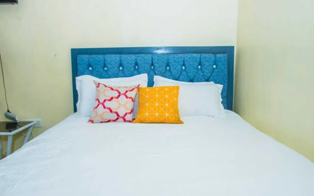 Lux Suites Boujee Homes Utawala