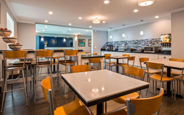 Best Western Plus Moose Jaw