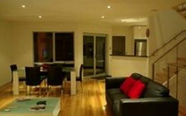 Bayview Serviced Apartments