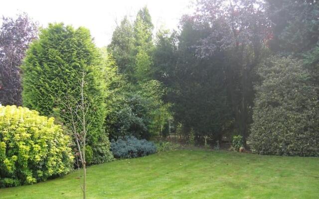 Front room in Villa with priv. entry/garden at TUe