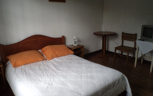 Hostal Casona de Chorrillos - Hostel