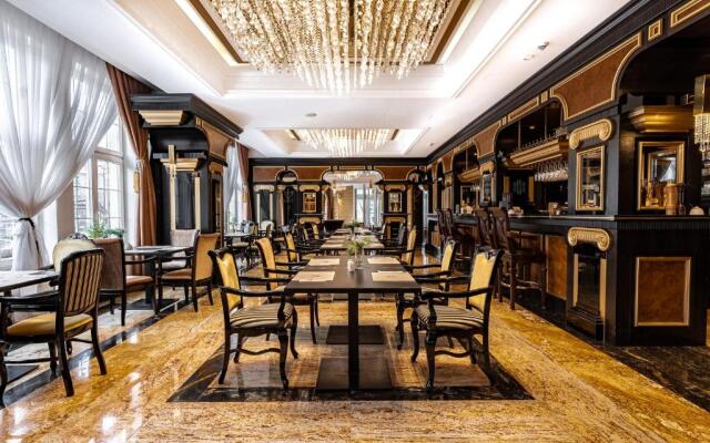 Hotel Dana Business & Conference