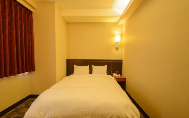 San Hua Hotel