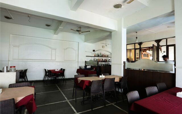 HMR Royal Inn