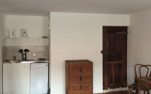 Studio dans la Maison d hôtes le M.