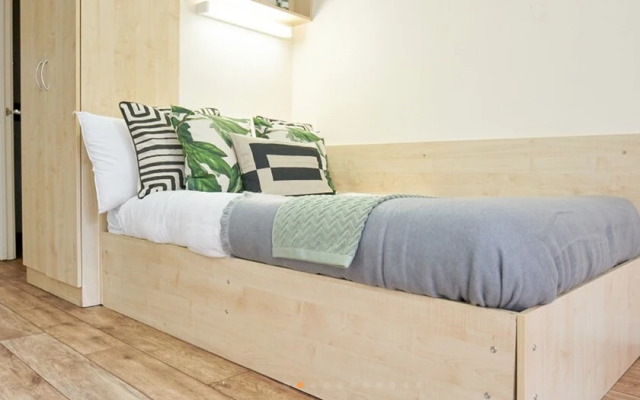 Vibrant Rooms-SHEFFIELD - Hostel