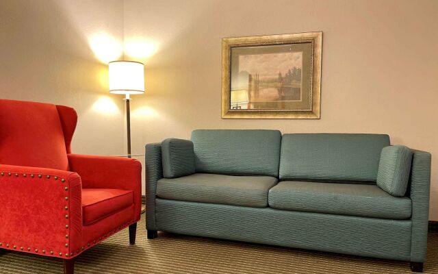 Holiday Inn Express & Suites Zion by IHG