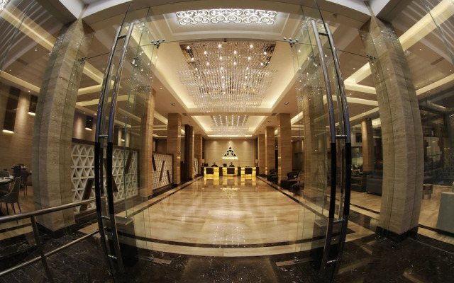 pyramid suites Hotel