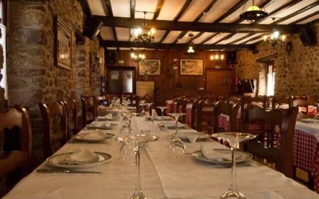 Hotel Restaurante Urgain II