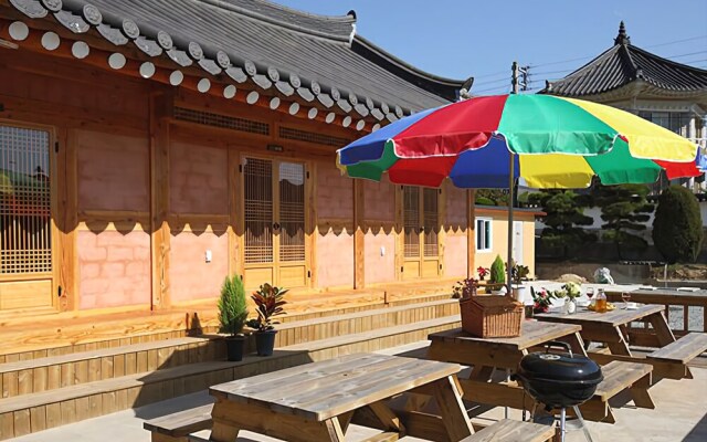 Gyeongju Sansaesori Pension