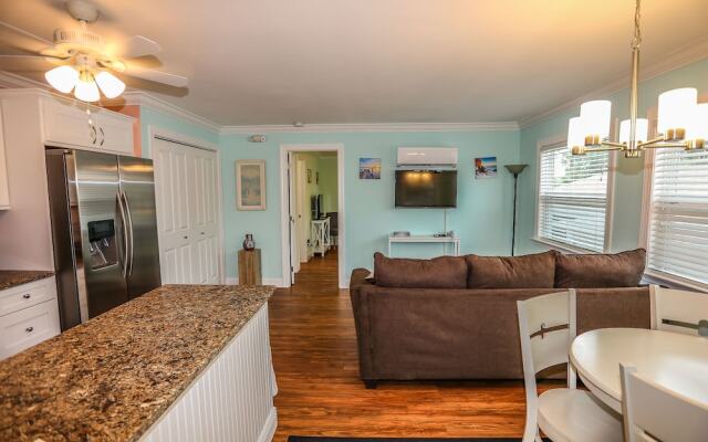 203 Fairweather Villa B