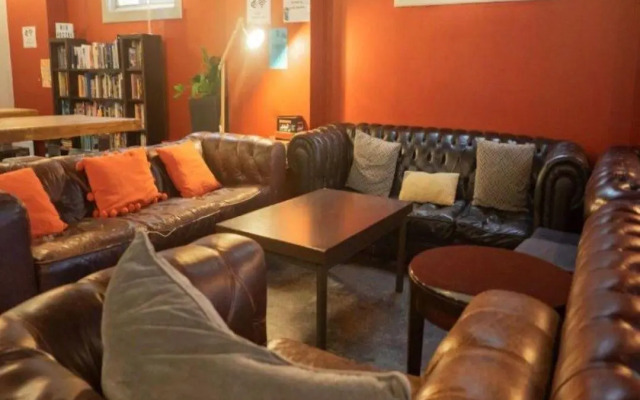 Big Backpackers Hostel