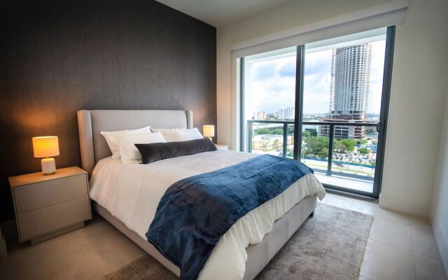 Smart Brickell Hotel