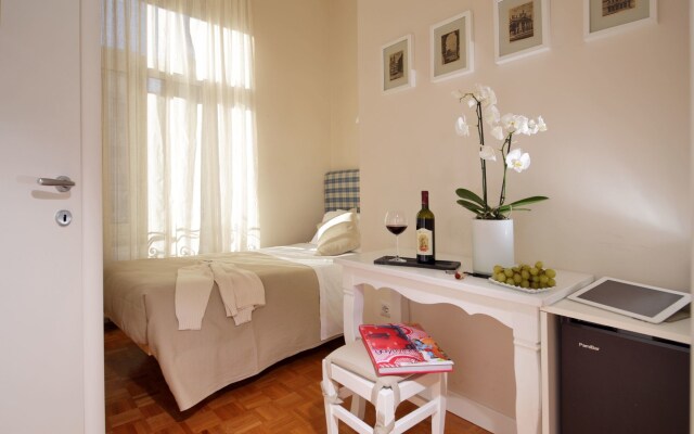 Residenza I Rioni Guesthouse