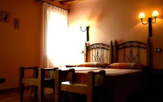 Caserón De La Fuente