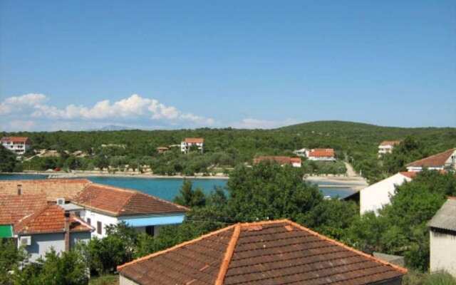 Ljube - Quiet Location & Close to the Beach - A1