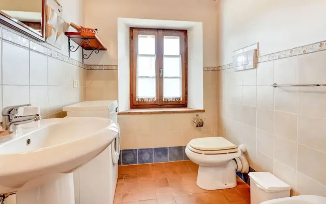 Holiday Home in Radicofani - Siena With Terrace