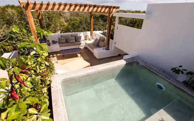 Villa Quetzal 2BR Jungle Dream with Private Pool