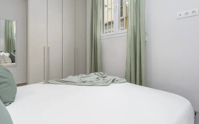 Penelope's Charming 2-BR Apt in Athens